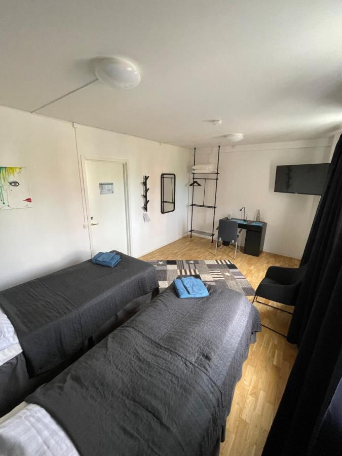 Dentas Hotell Raivi Hoting Екстер'єр фото