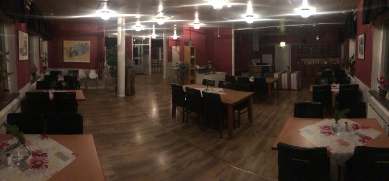 Dentas Hotell Raivi Hoting Екстер'єр фото